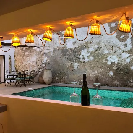 Del Mundo, Luxury Experience Bed and breakfast