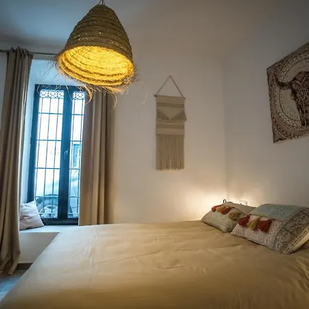 Del Mundo, Luxury Experience